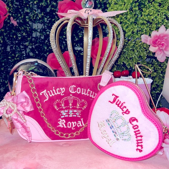 🩷🍒Juicy Couture Pink Royal couture Bag and Heart Pouch